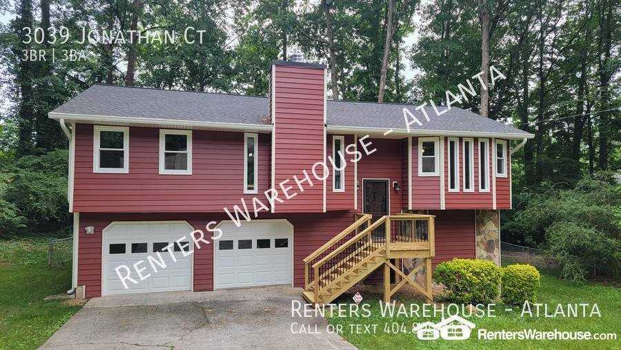 3039 Jonathan Court Southwest - Photo 2 of 29