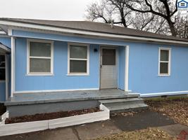 featured image of 2329 Southwest Tulane Avenue