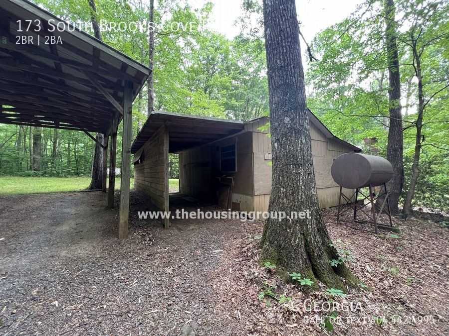 173 South Brooks Cove Road - Photo 7 of 30