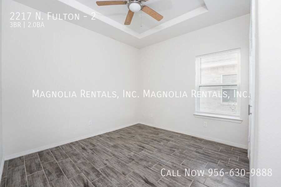 2217 N Fulton St #2 - Photo 5 of 13