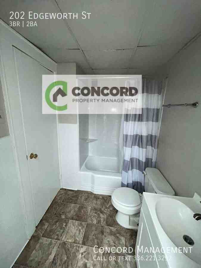 202 Edgeworth Street - Photo 7 of 17