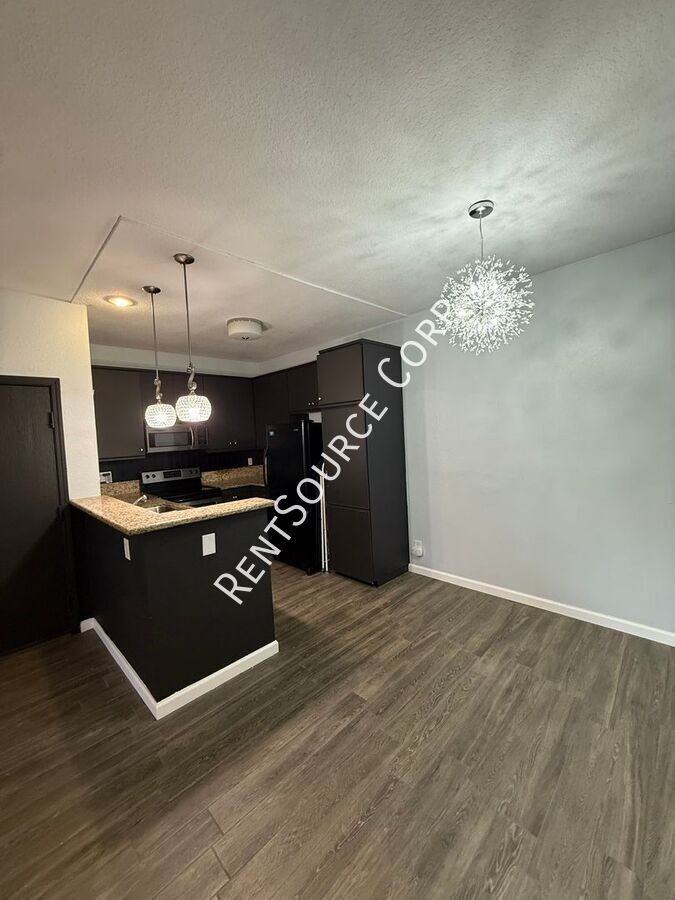 27616 Susan Beth Way #E - Photo 5 of 23