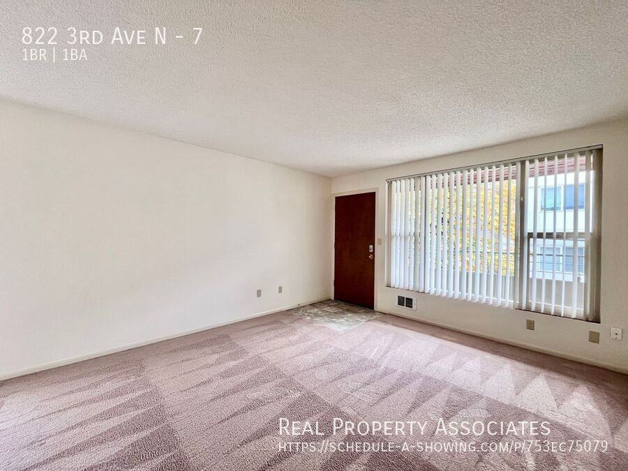 822 3rd Ave N #7 - Photo 4 of 50