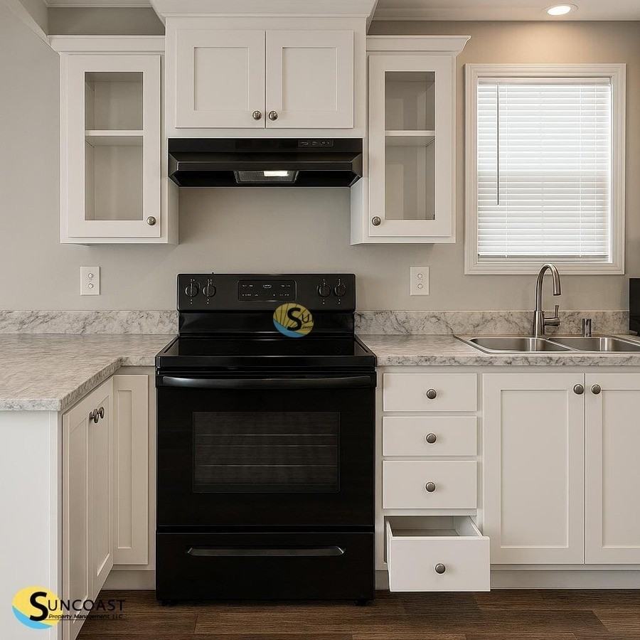 6568 Coolidge St - Photo 7 of 27