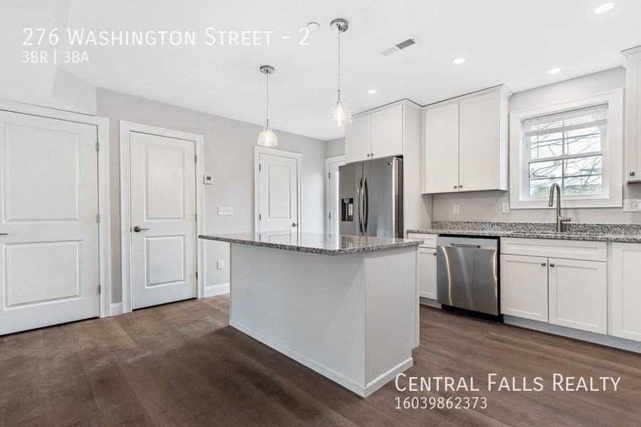 276 Washington Street #2 - Photo 3 of 14