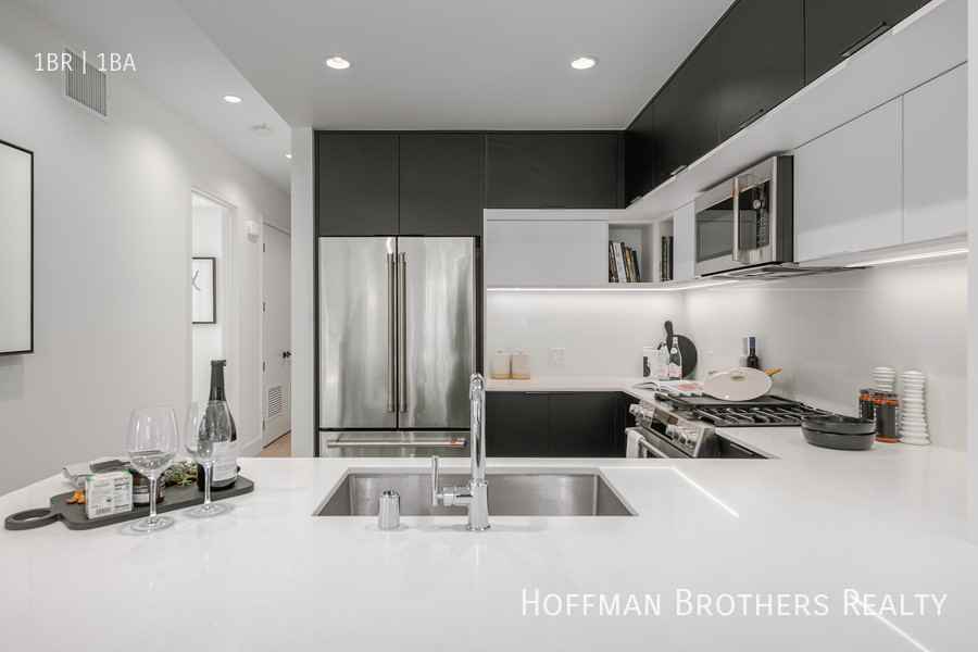 200 North Toluca Street #507 - Photo 5 of 12