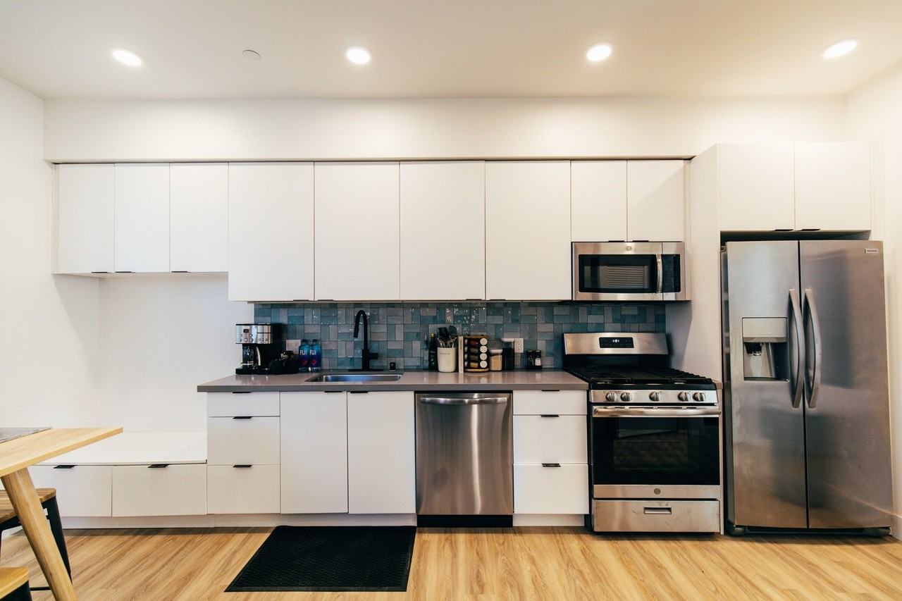 ArtHaus Linden - Photo 6 of 14