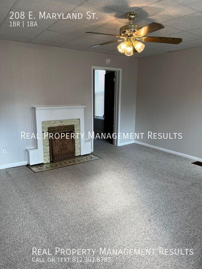 208 E Maryland St - Photo 4 of 13
