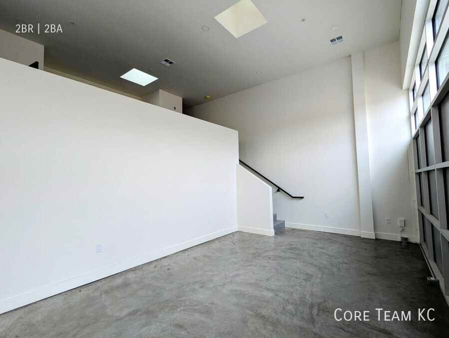 3130 Gillham Rd #230 - Photo 3 of 26