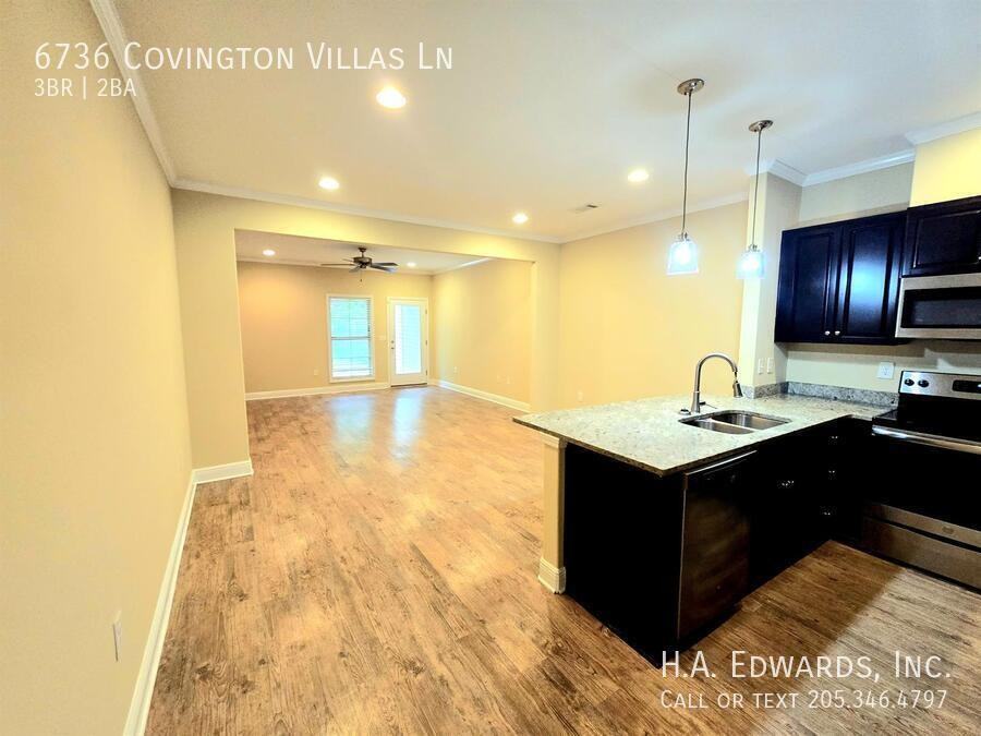 6736 Covington Villas Lane - Photo 3 of 20