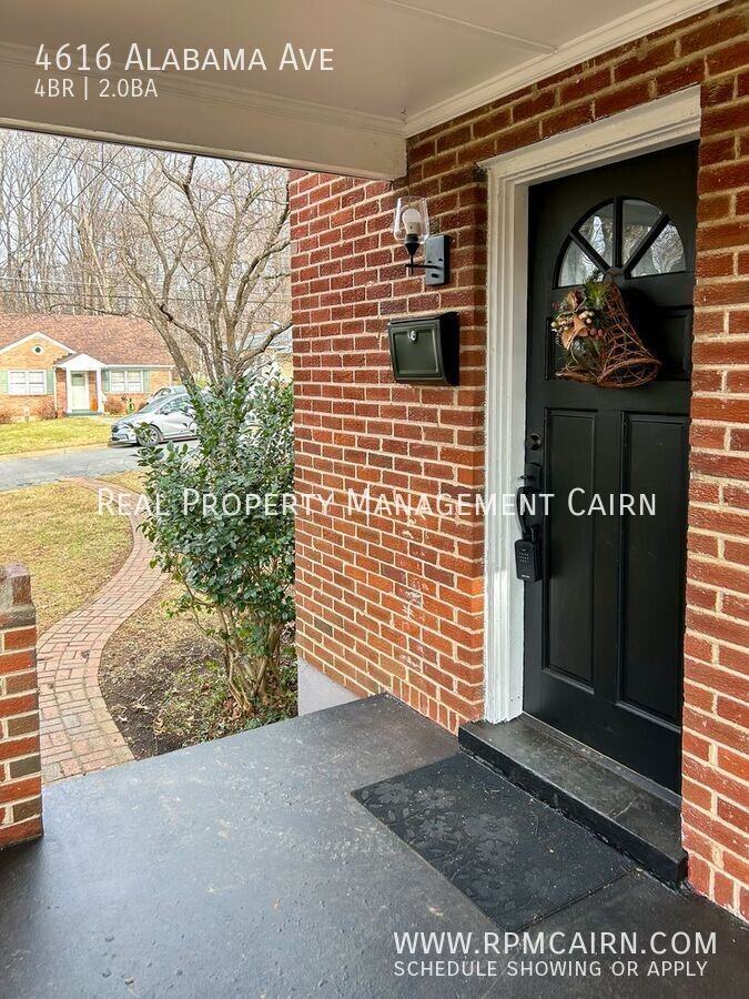 4616 Alabama Ave - Photo 3 of 33