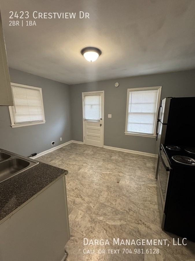 2423 Crestview Drive - Photo 7 of 7