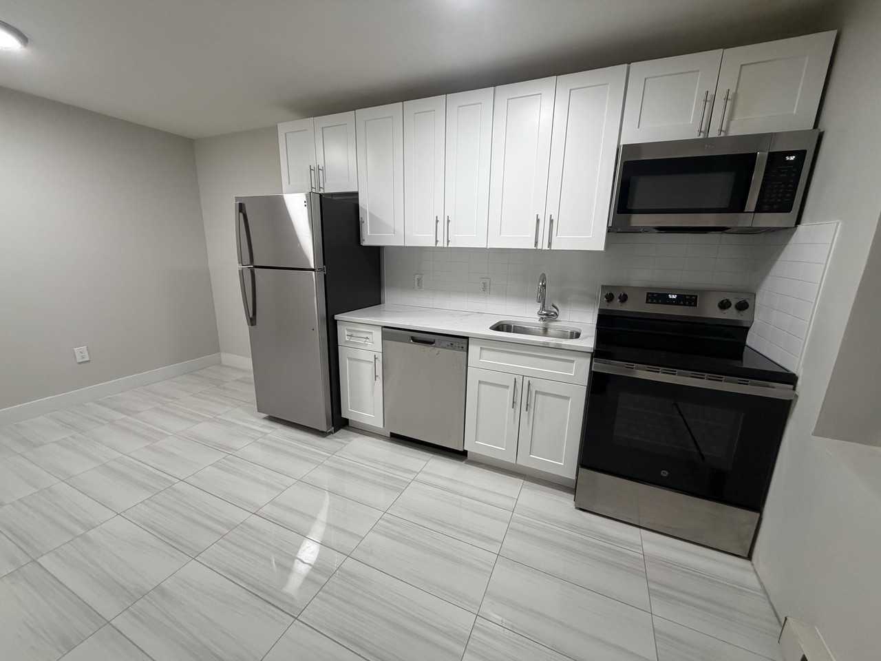 2680 John F Kennedy Boulevard #24