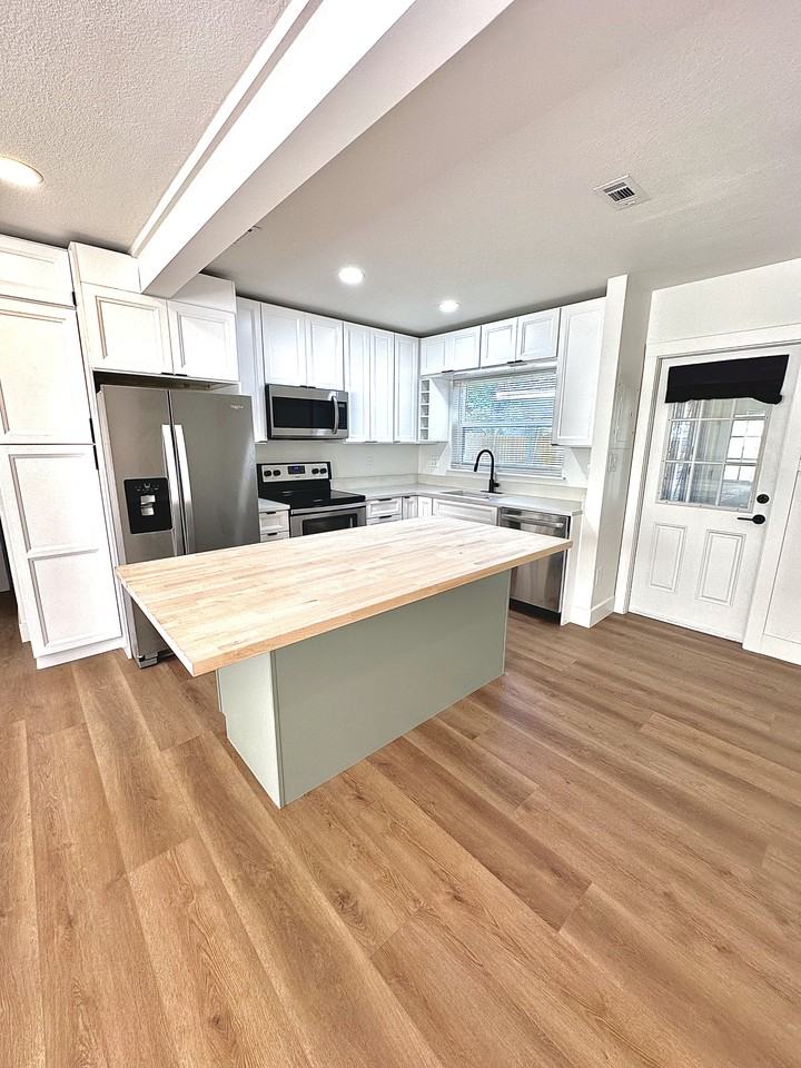 1050 Nokomis Street #NA - Photo 3 of 29