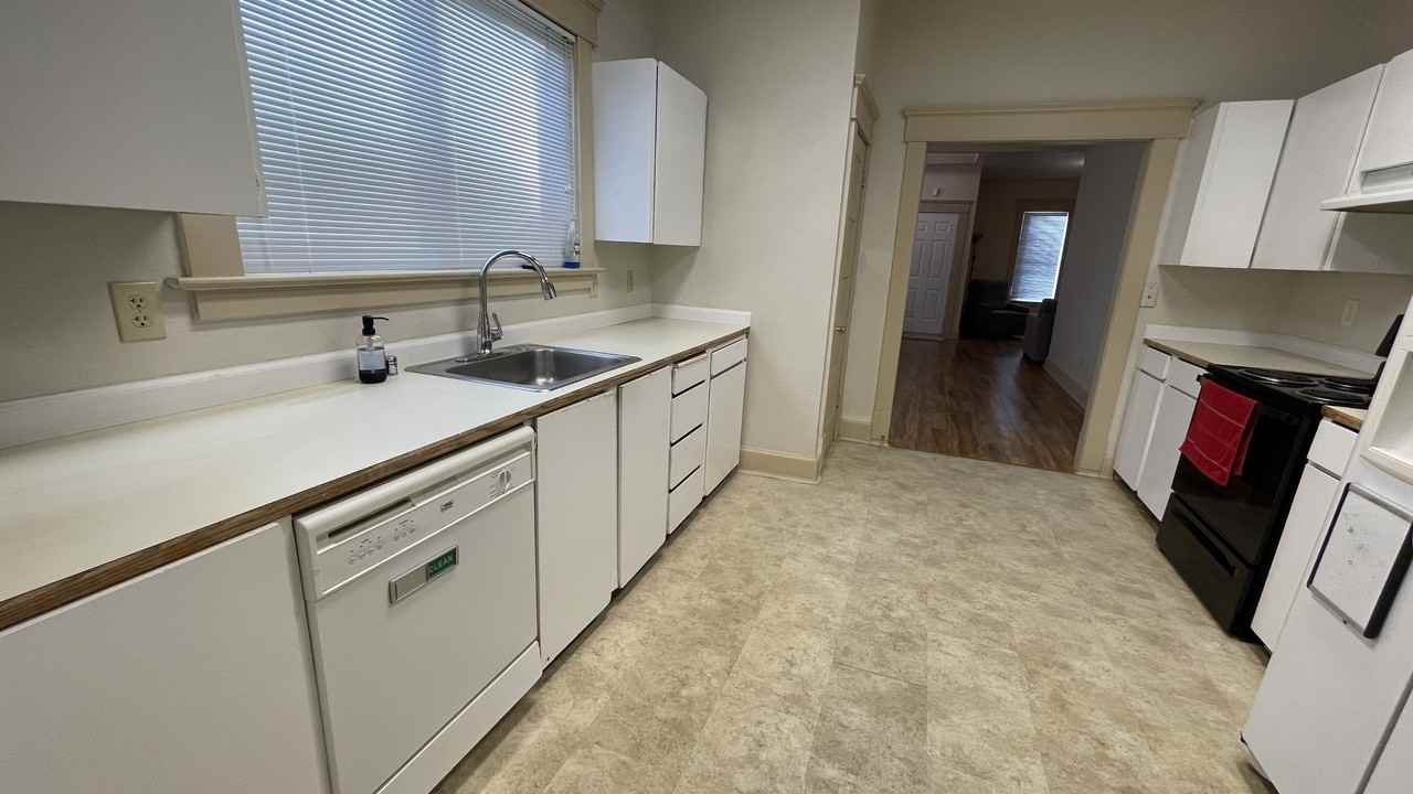 2911 Nassau Street #NA - Photo 4 of 11