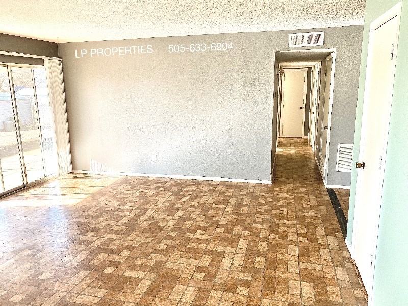 12113 Oriente Ave Ne - Photo 2 of 14