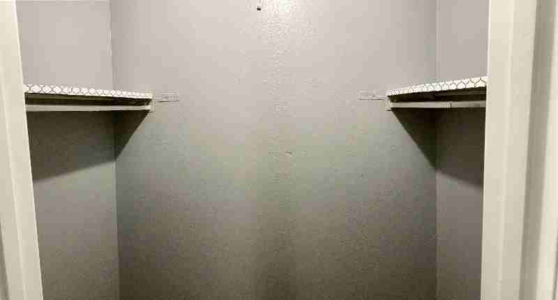 12113 Oriente Ave Ne - Photo 7 of 14