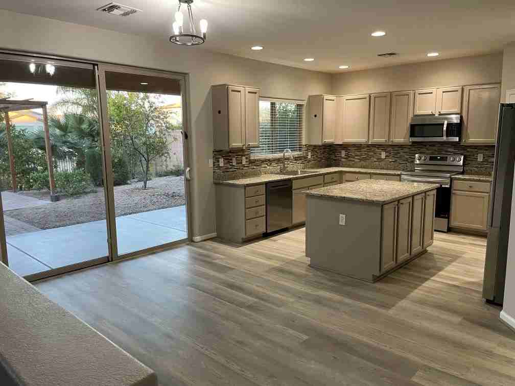 938 Indian Wells Place #NA