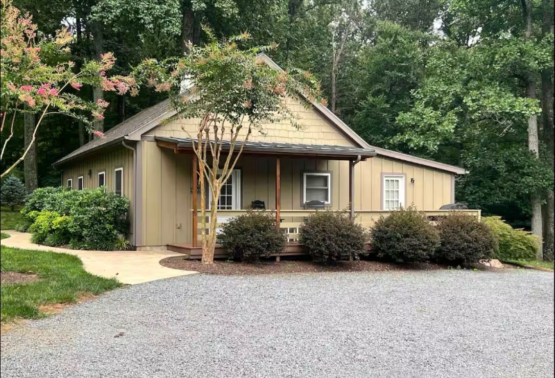 42085 Sweet Spring Ln - Photo 3 of 22