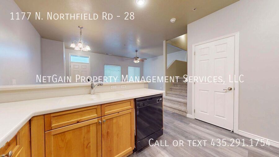 1177 N Northfield Rd #28 - Photo 7 of 26