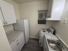 featured image of 826 East Route 66 #Apt H