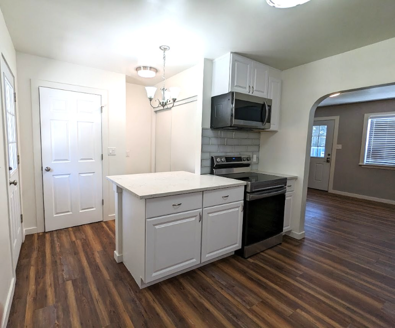 2nd Avenue - Photo 3 of 9