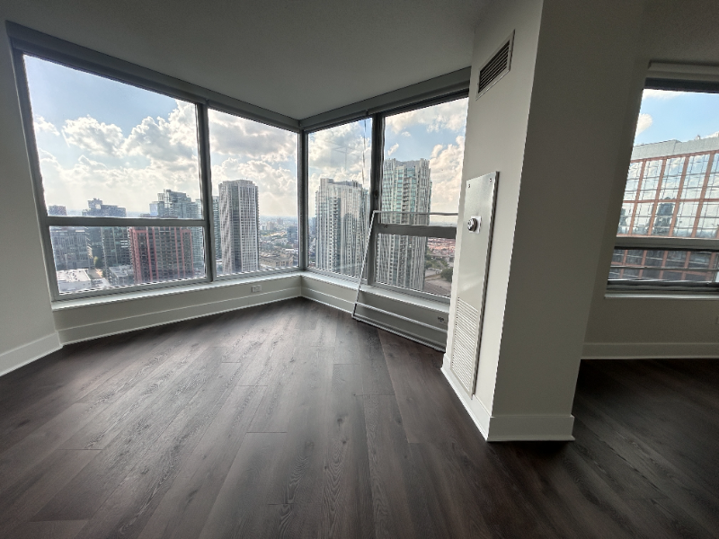 309 North Canal Street - Photo 2 of 13