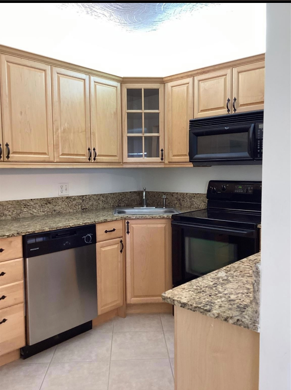 5927 Boulevard #C1 - Photo 6 of 34