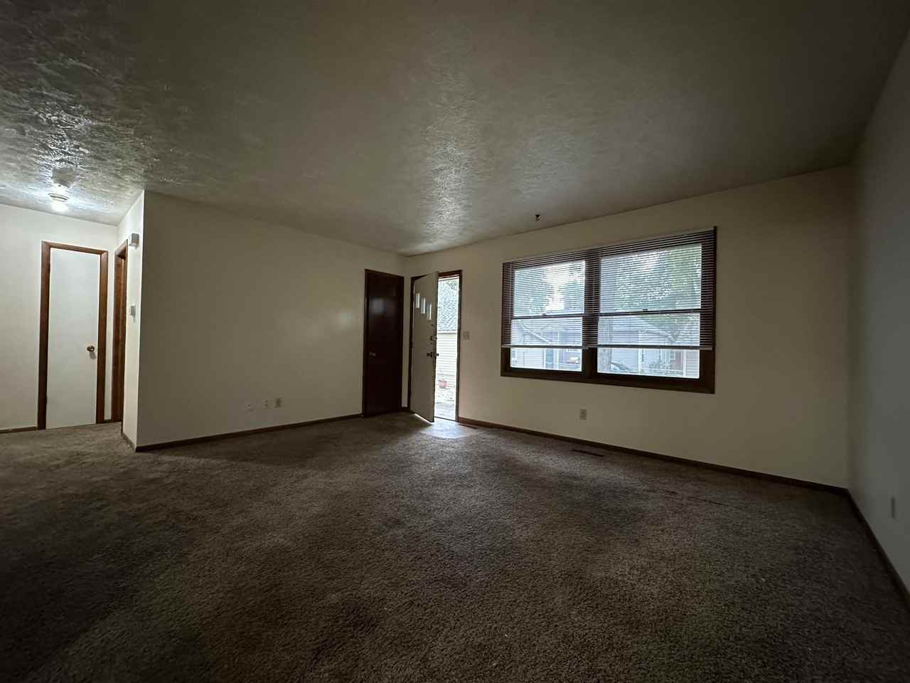 6730 Havelock Avenue - Photo 6 of 15