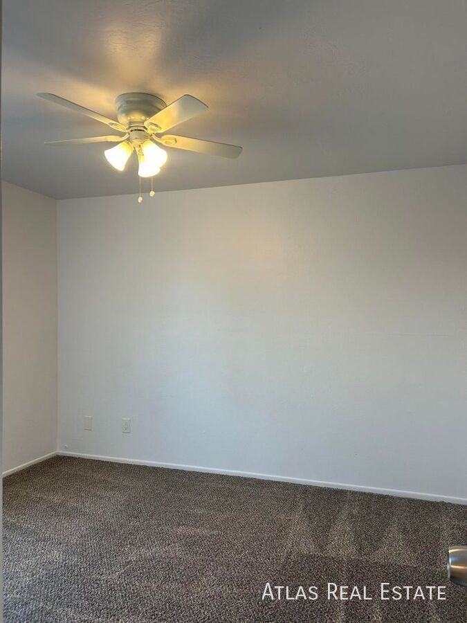 1045 E University Dr #202 - Photo 5 of 7