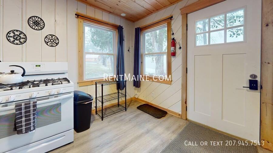 8 8 Sand Beach Ln. "The Hideout" - Photo 2 of 16