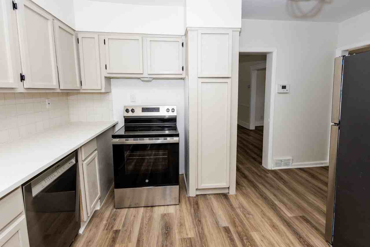 3971 E 71st St - Photo 7 of 19