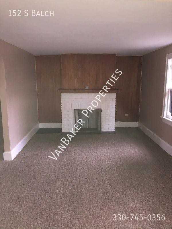 152 South Balch Street - Photo 3 of 8