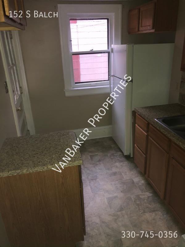 152 South Balch Street - Photo 4 of 8