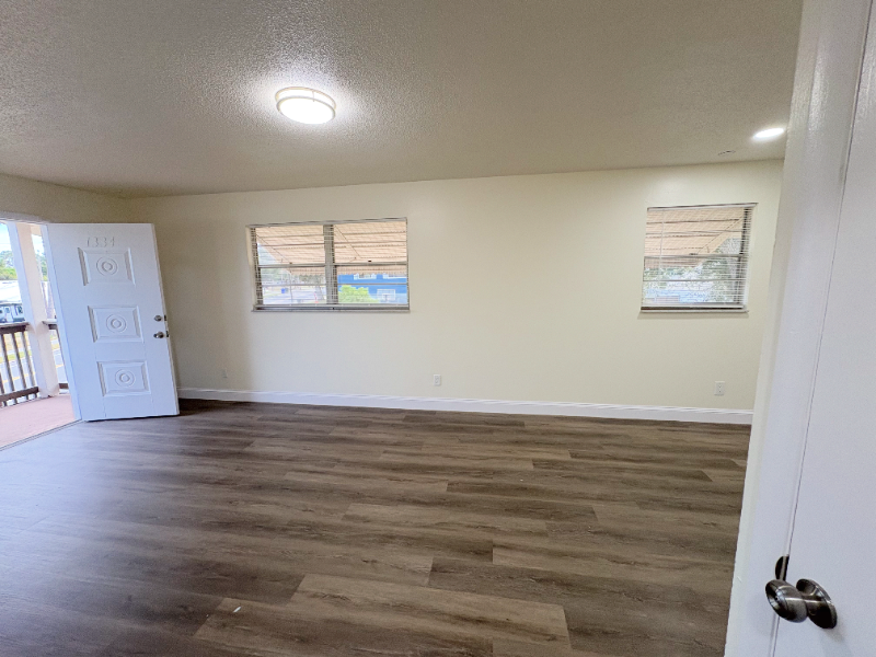 1334 Lake Bonny Drive West #1334 - Photo 4 of 16