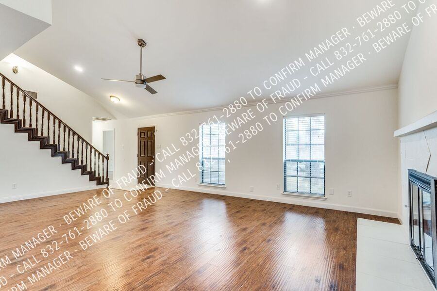 3924 Coronado Drive - Photo 4 of 50