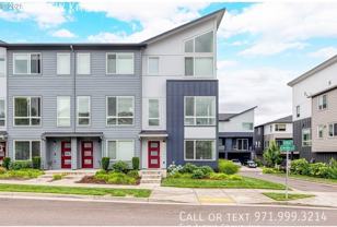 17332 Southwest Kite Lane - Photo 1 of 1