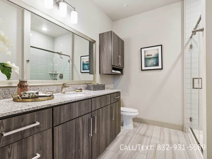 9943 Pearland Parkway #ADBC - Photo 5 of 11