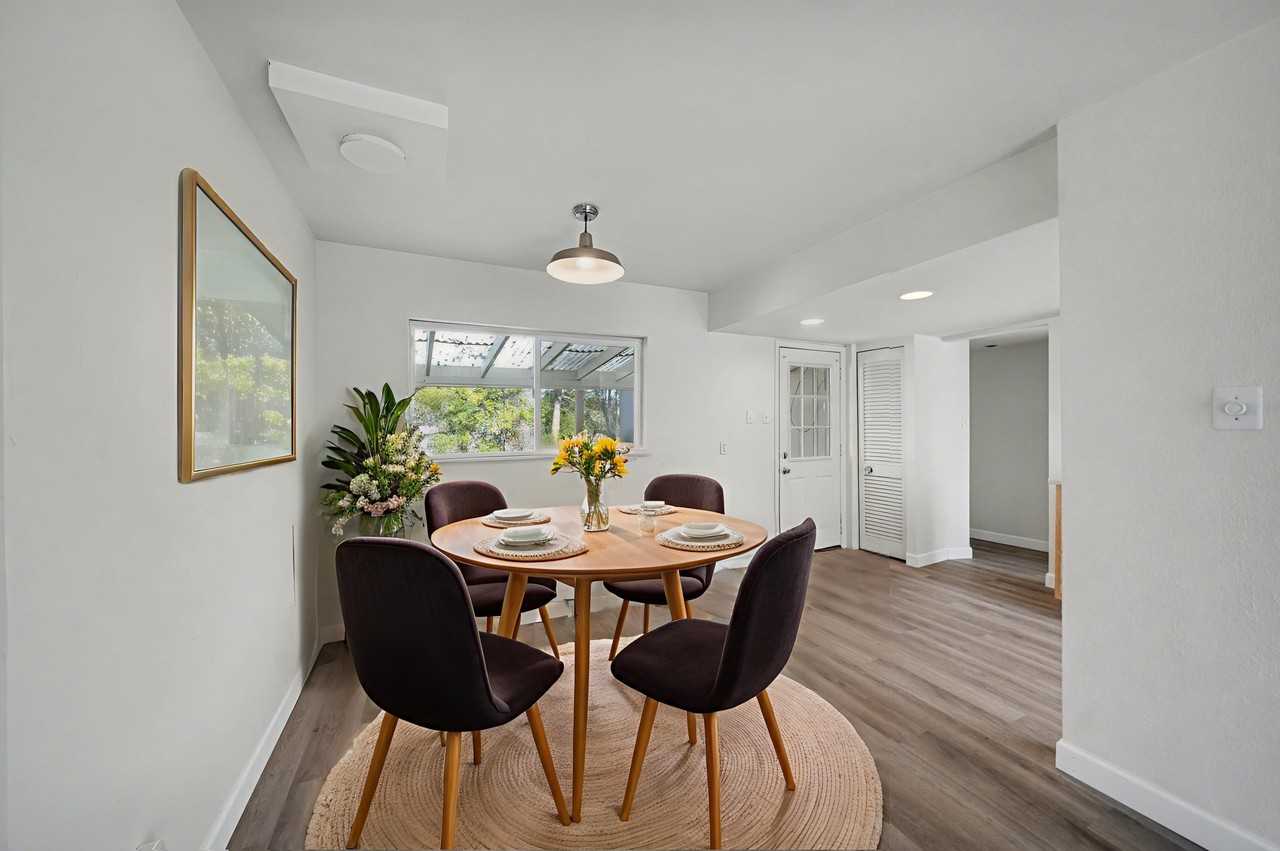 5055 E Dartmouth Ave - Photo 6 of 17