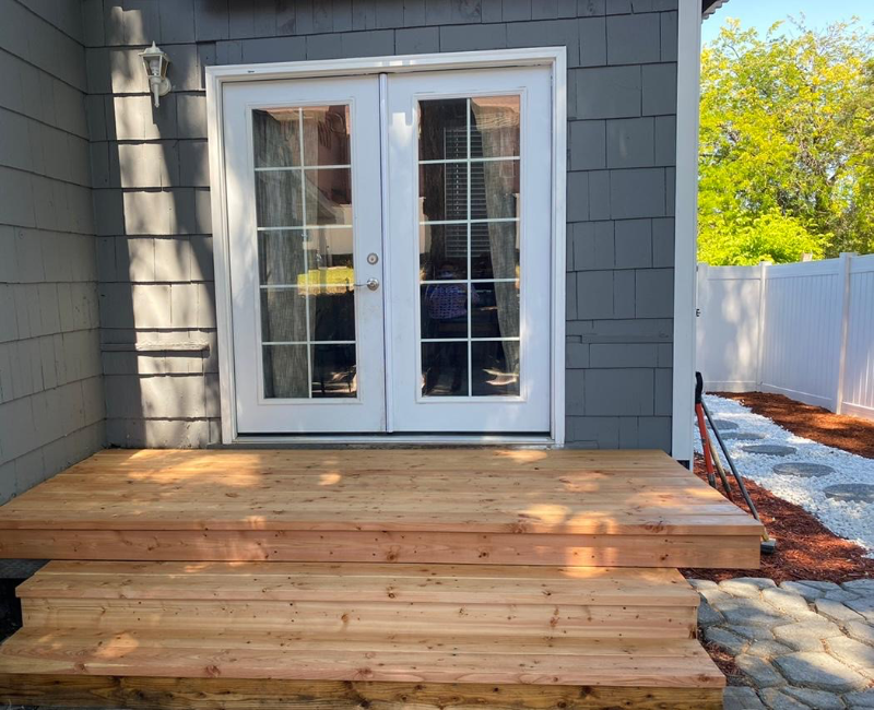 East 11th Street - Photo 5 of 18