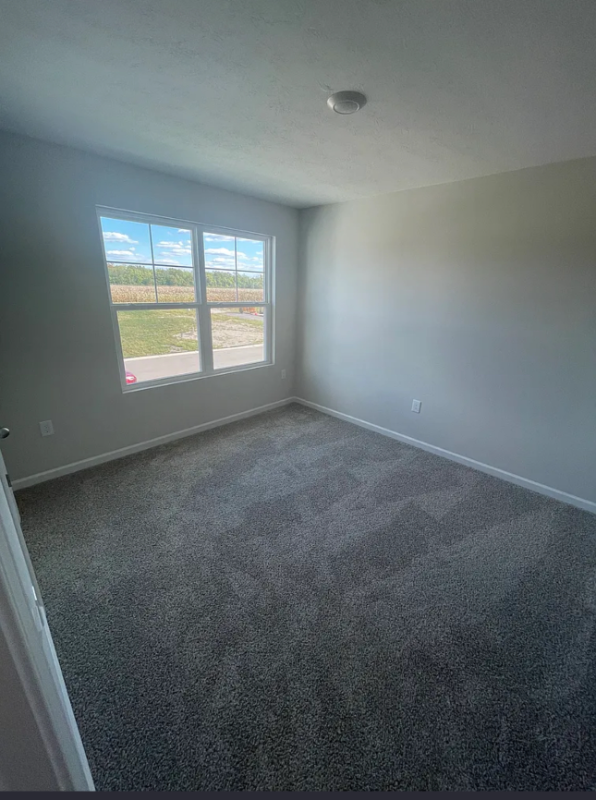 905 Brubaker Dr - Photo 2 of 10