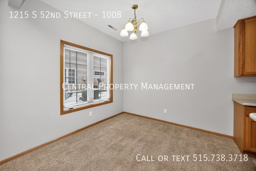 1215 S 52nd St #1008 - Photo 6 of 20