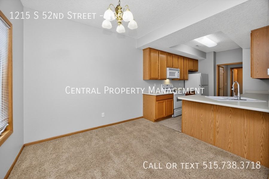 1215 S 52nd St #1008 - Photo 7 of 20