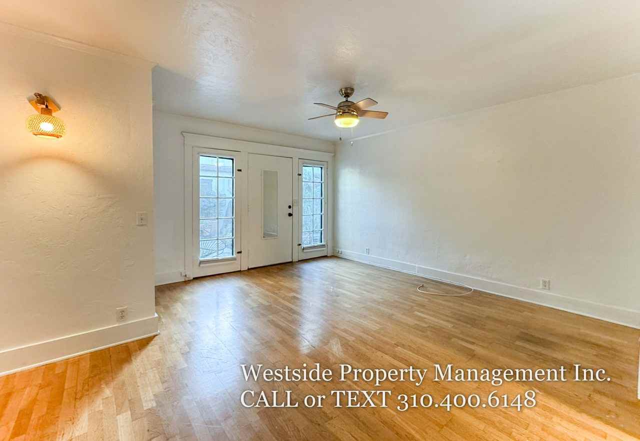 1520 Andalusia Avenue #6 - Photo 3 of 10