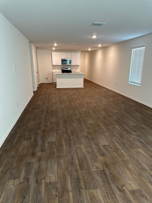 5032 Mark - Photo 3 of 20