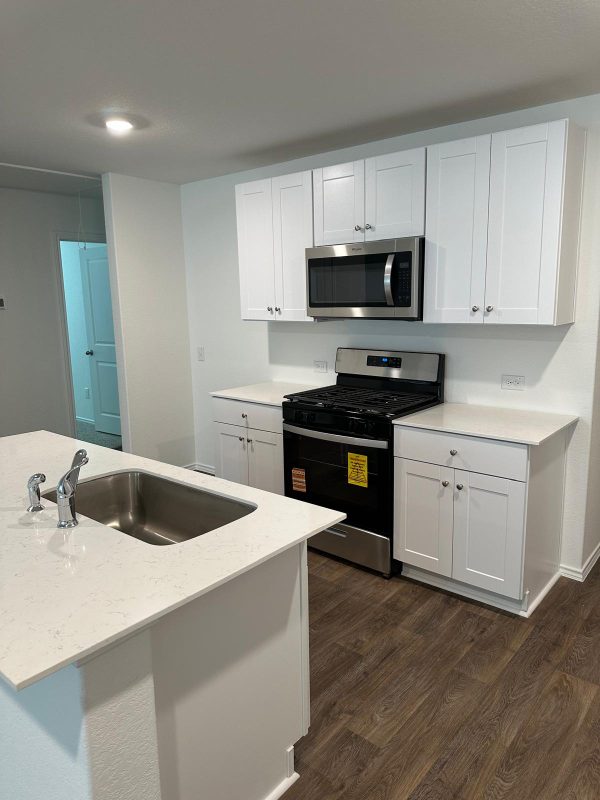 5032 Mark - Photo 5 of 20