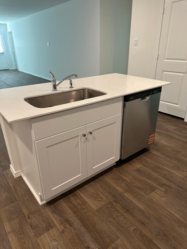 5032 Mark - Photo 6 of 20