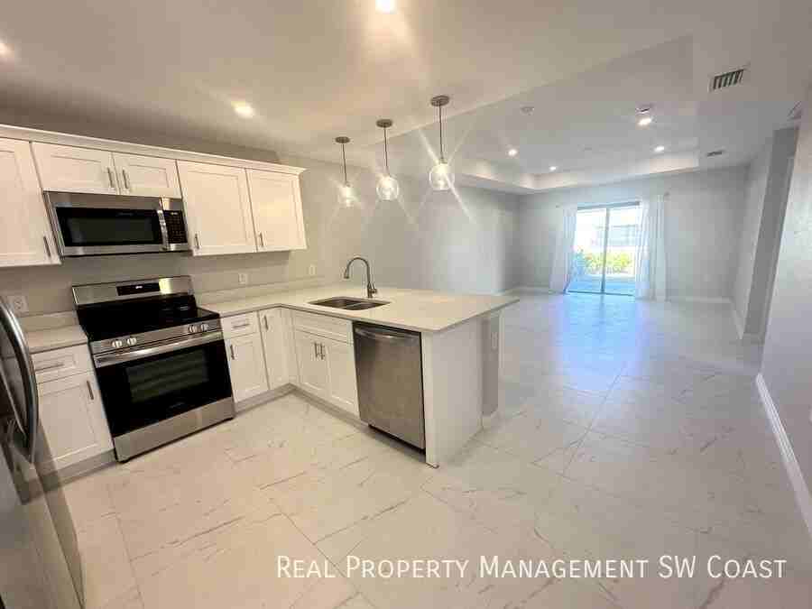 5030 Bristo Street #5030 - Photo 3 of 26