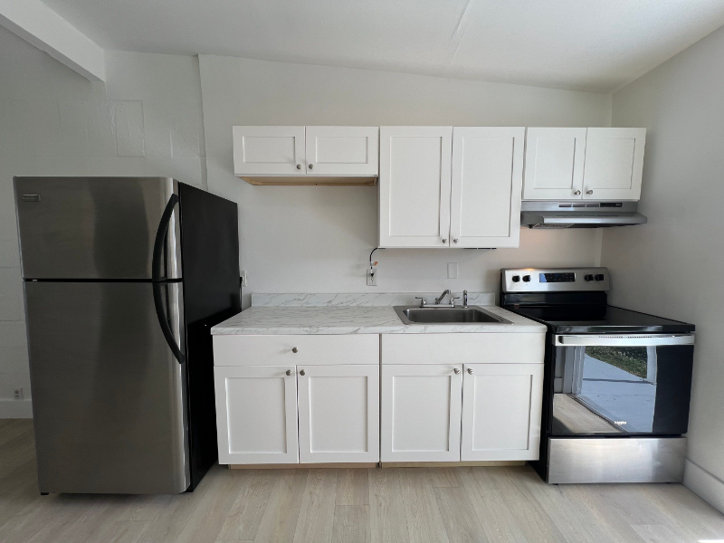 320 Boynton Beach Boulevard #05 - Photo 5 of 11