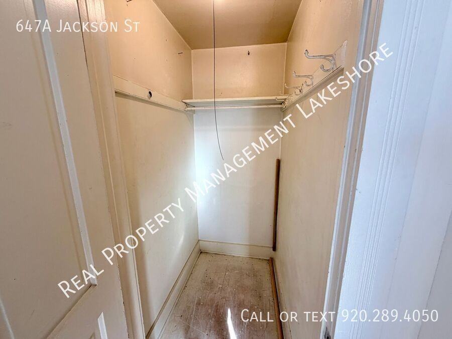 647A Jackson St - Photo 6 of 14